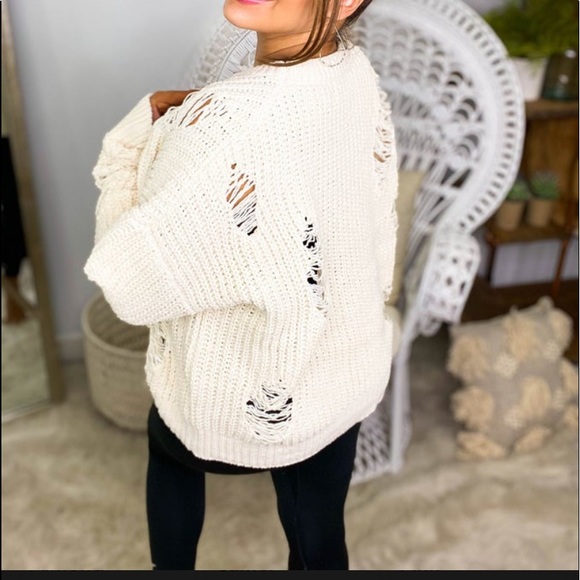 🆕POL DISTRESSED SWEATER🆕 - Picture 3 of 11